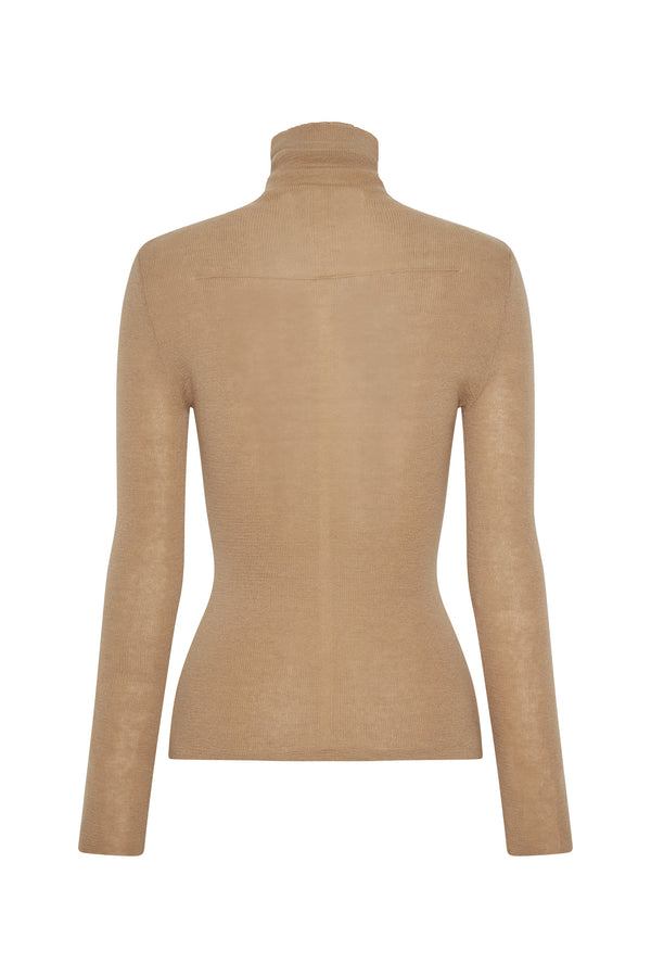 Polo Perfection in Natural